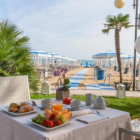 Hotel Parioli Lido di Jesolo Esterno foto