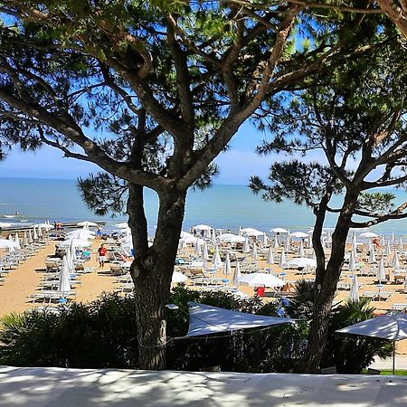 Hotel Parioli Lido di Jesolo Esterno foto