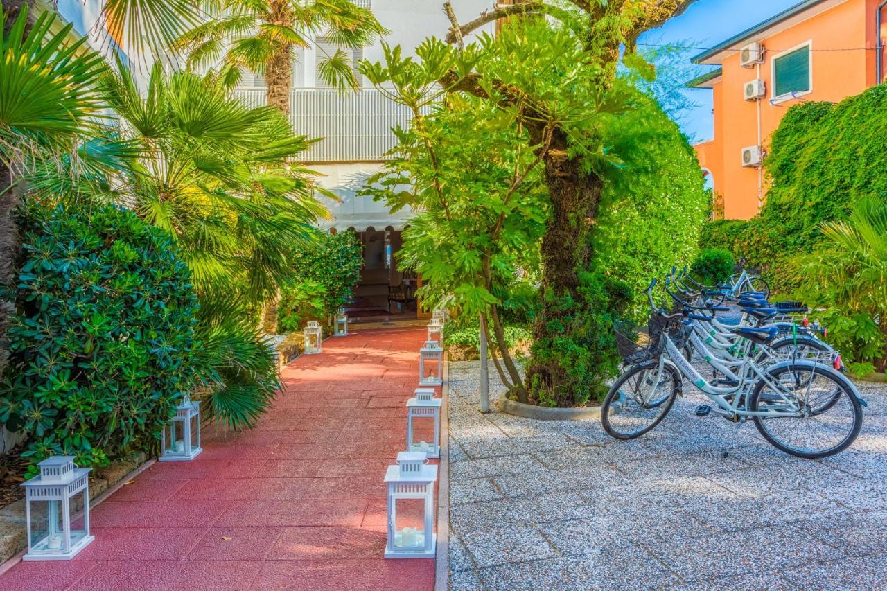 Hotel Parioli Lido di Jesolo Esterno foto