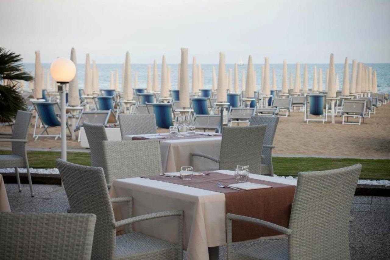 Hotel Parioli Lido di Jesolo Esterno foto