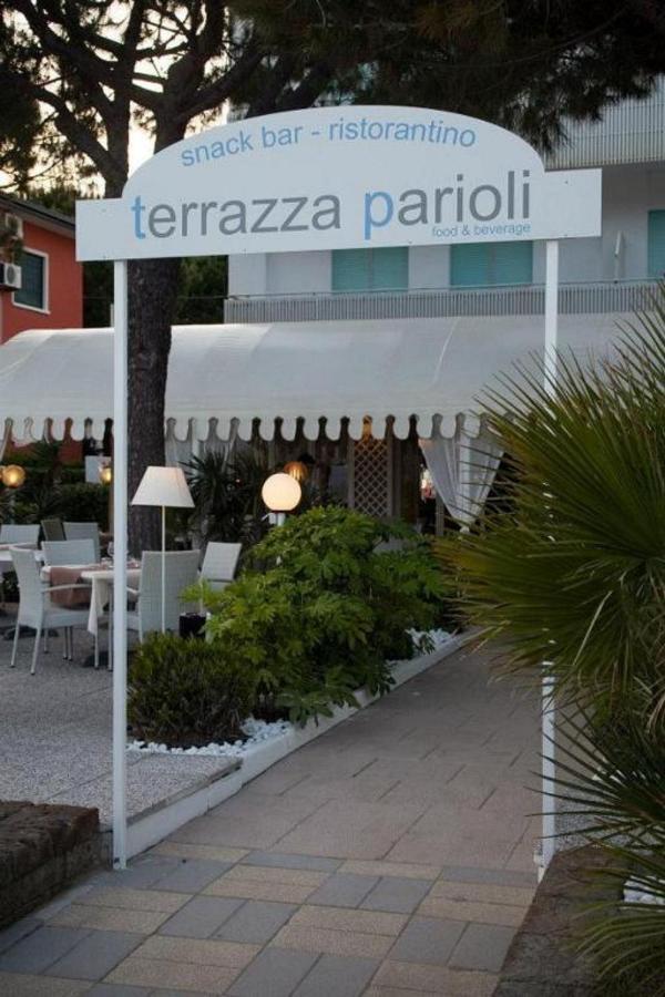 Hotel Parioli Lido di Jesolo Esterno foto